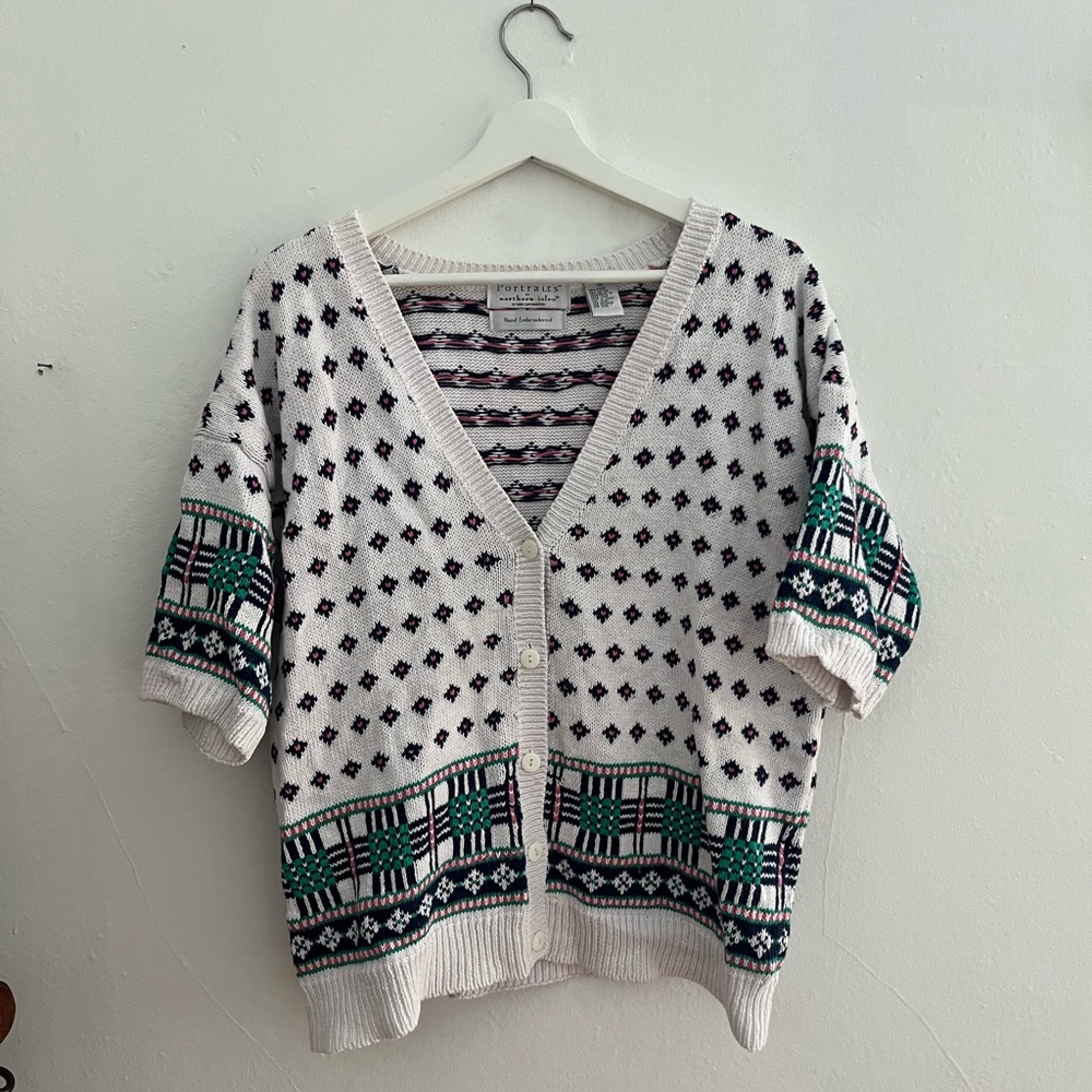 VTG Portraits by Northern Isles Short Sleeve Hand Embroidered Cardigan Sweater L